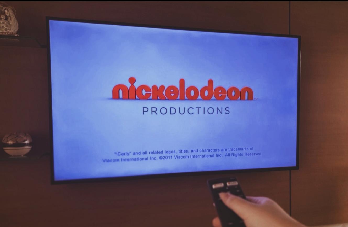 Imagem ilustrativa mostrando uma TV ligada na Nickelodeon.
