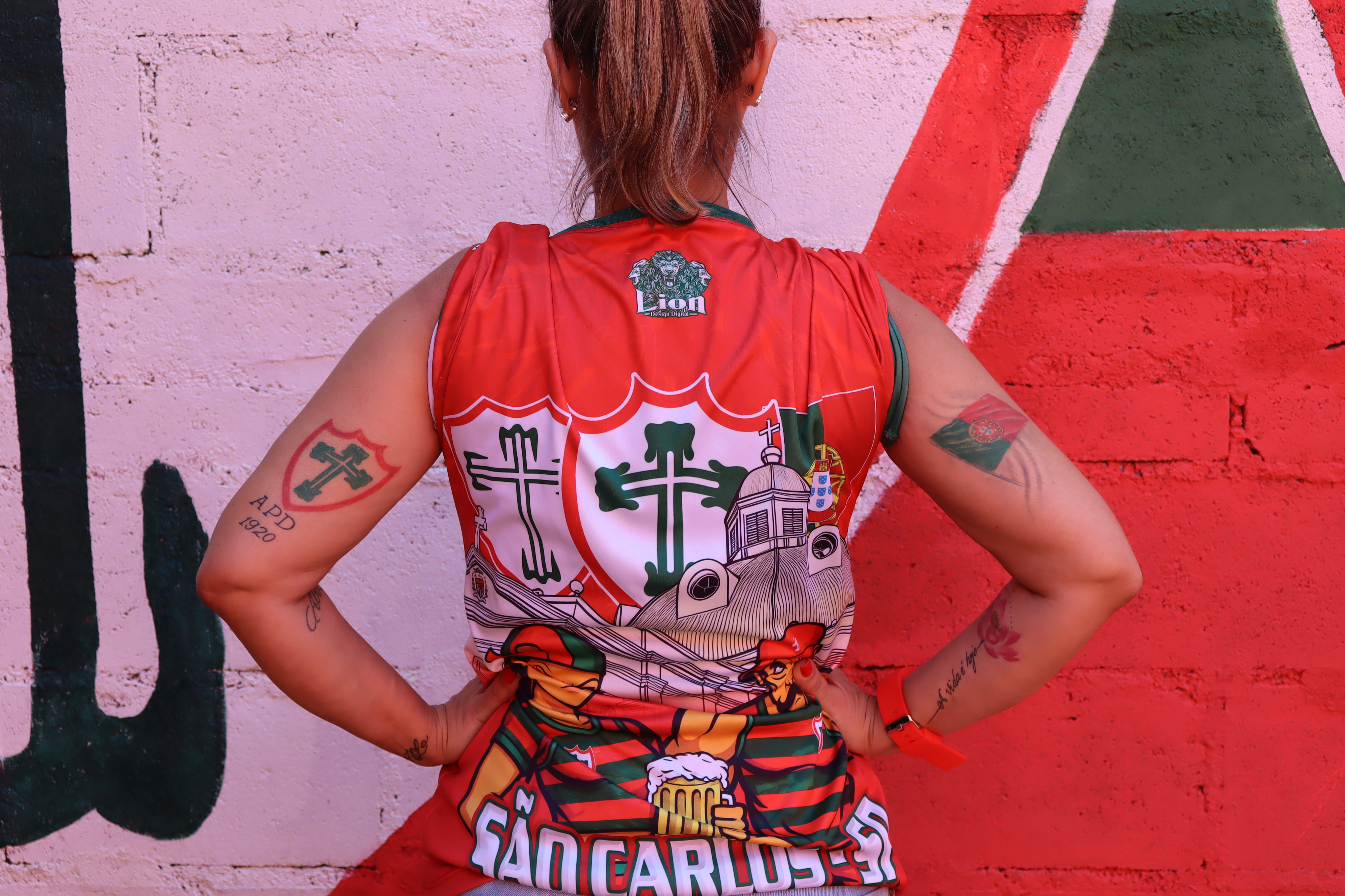 Torcedora "Ana" da Leões da Fabulosa 