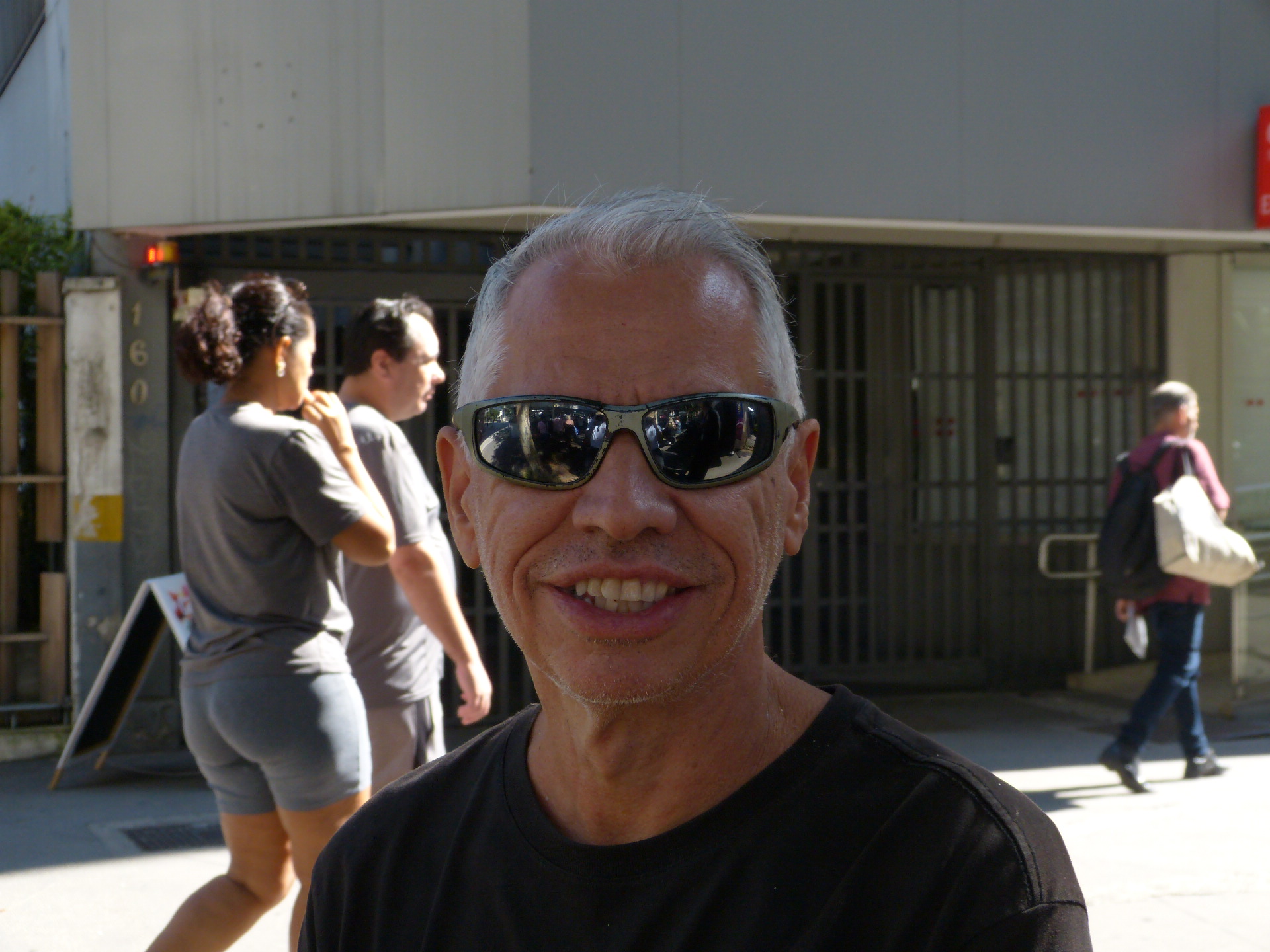 Fernando de Paiva, entrevistado na Paulista