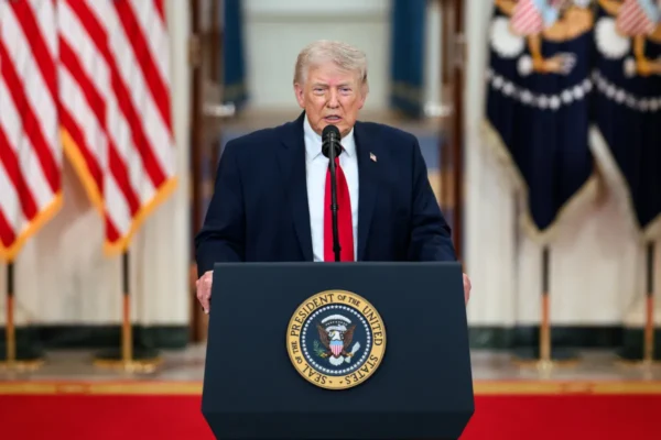 Silêncio global: a omissão mundial diante o governo Trump